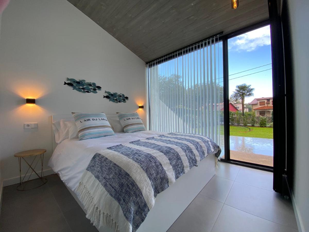 Villa La Casa De Hierba - De Diseno Con Jardin Y Wifi Cerca De Playas De *